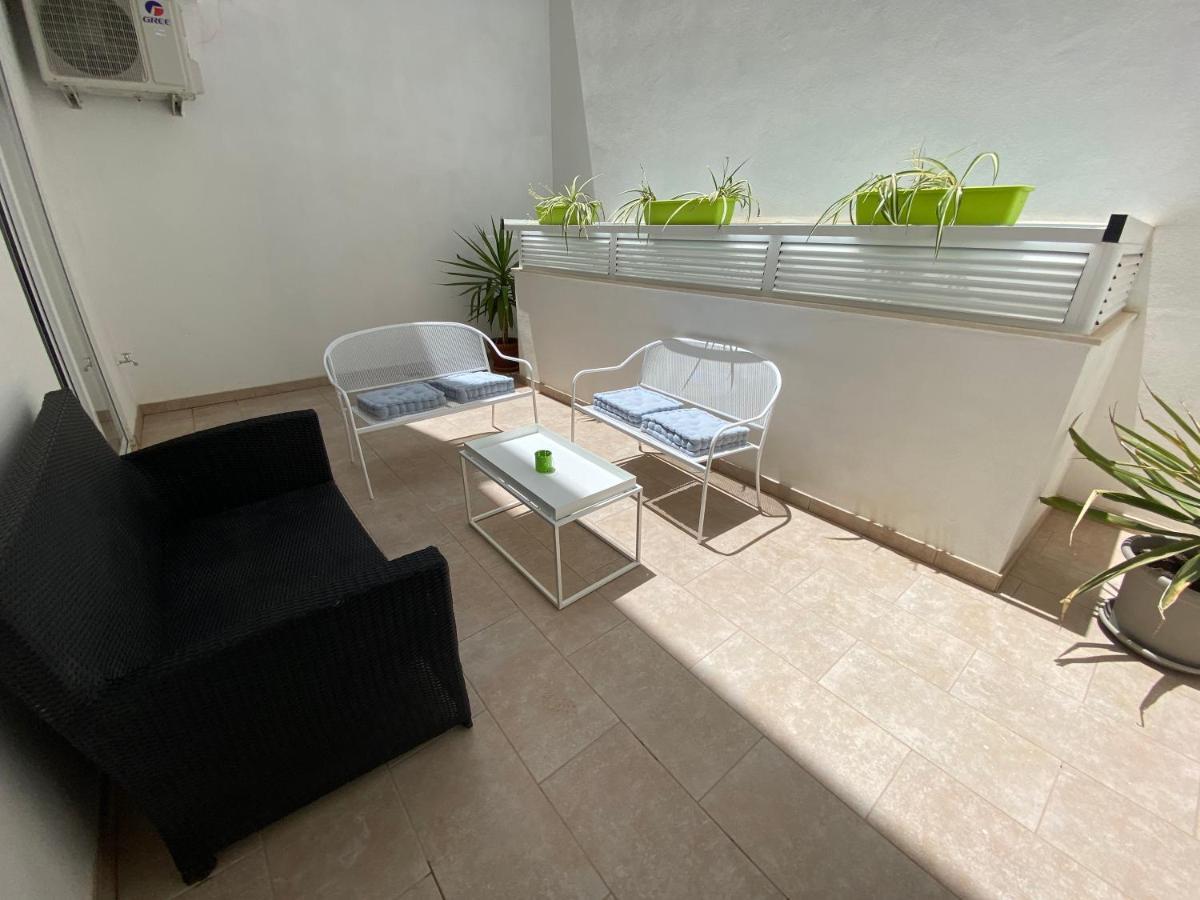 Sunshine Apartments Mellieha - Modern Three Bedroom Ground Floor Apartment With Yard Ngoại thất bức ảnh